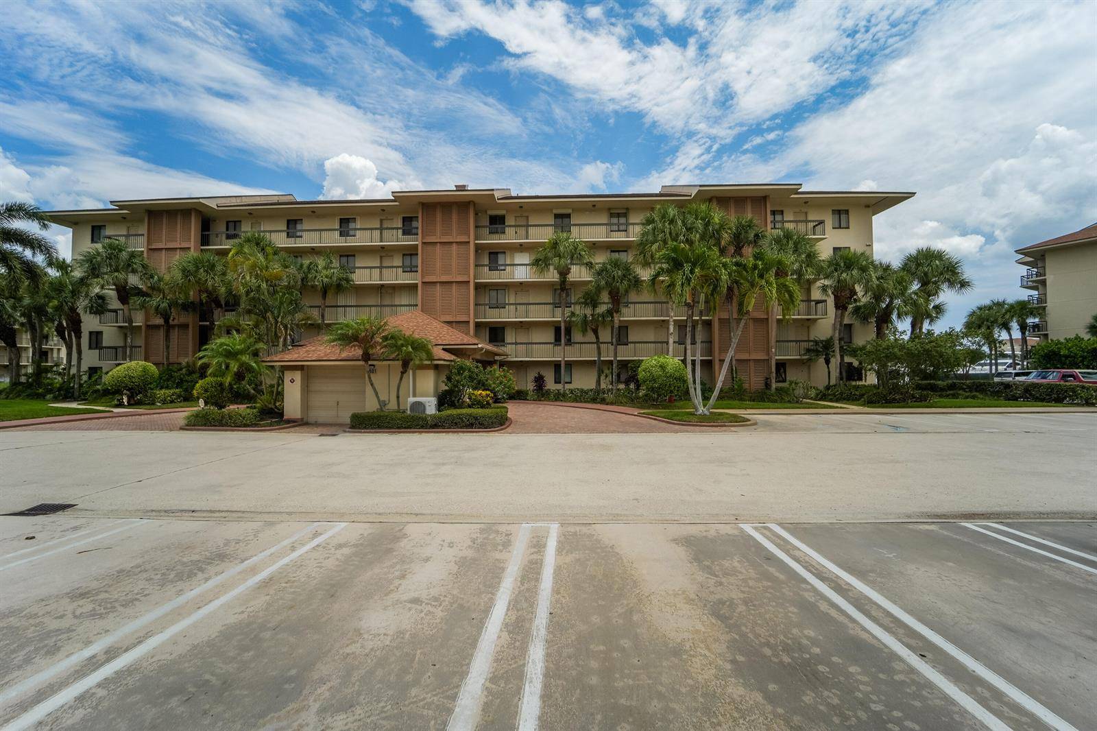 2601 MARINA ISLEJupiter - MARINA AT THE BLUFFS CONDO,The Bluffs condo unit 204 - picture