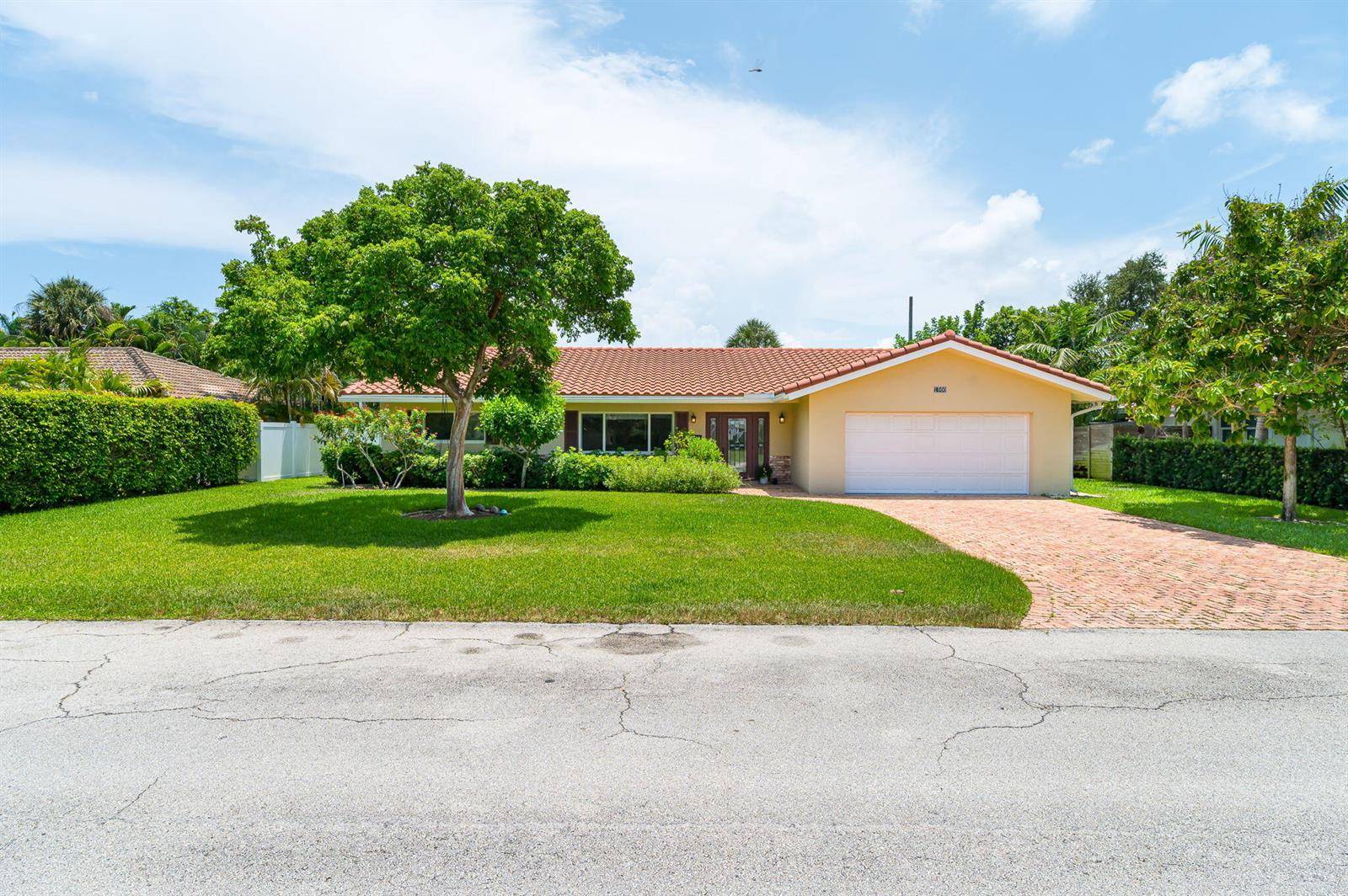 1000 NW 5THBoca Raton - picture
