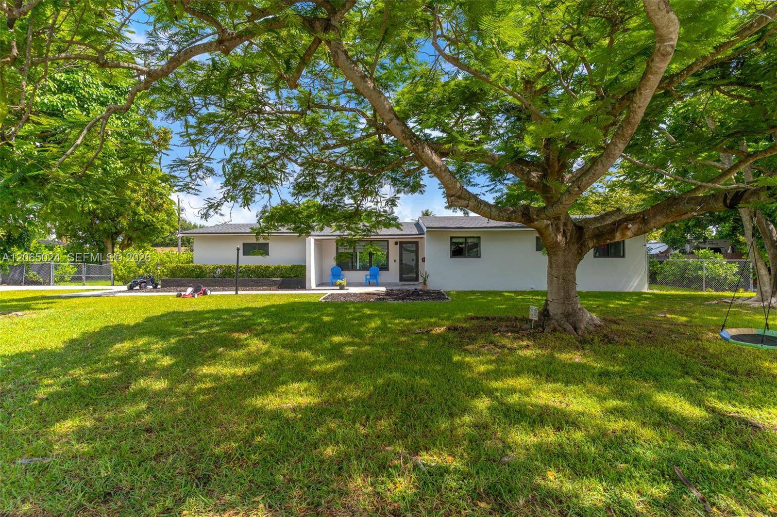 11243 SW 174th TerMiami - picture