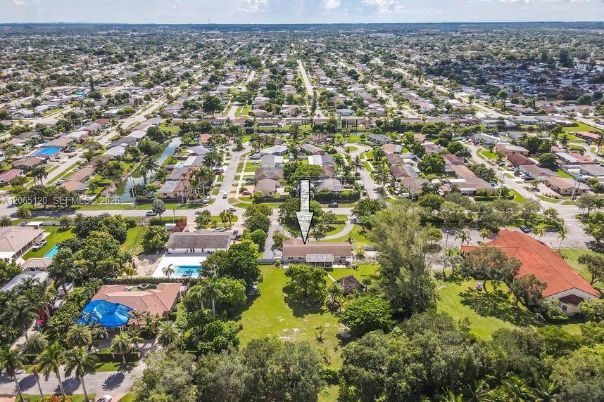 18900 SW 127th AveMiami - picture