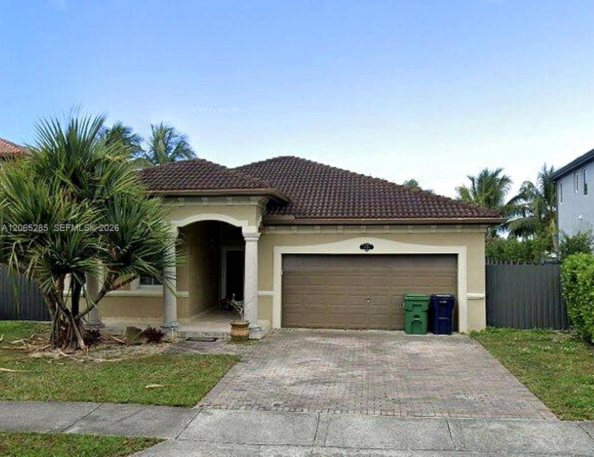 1458 SW 150th AveMiami - picture