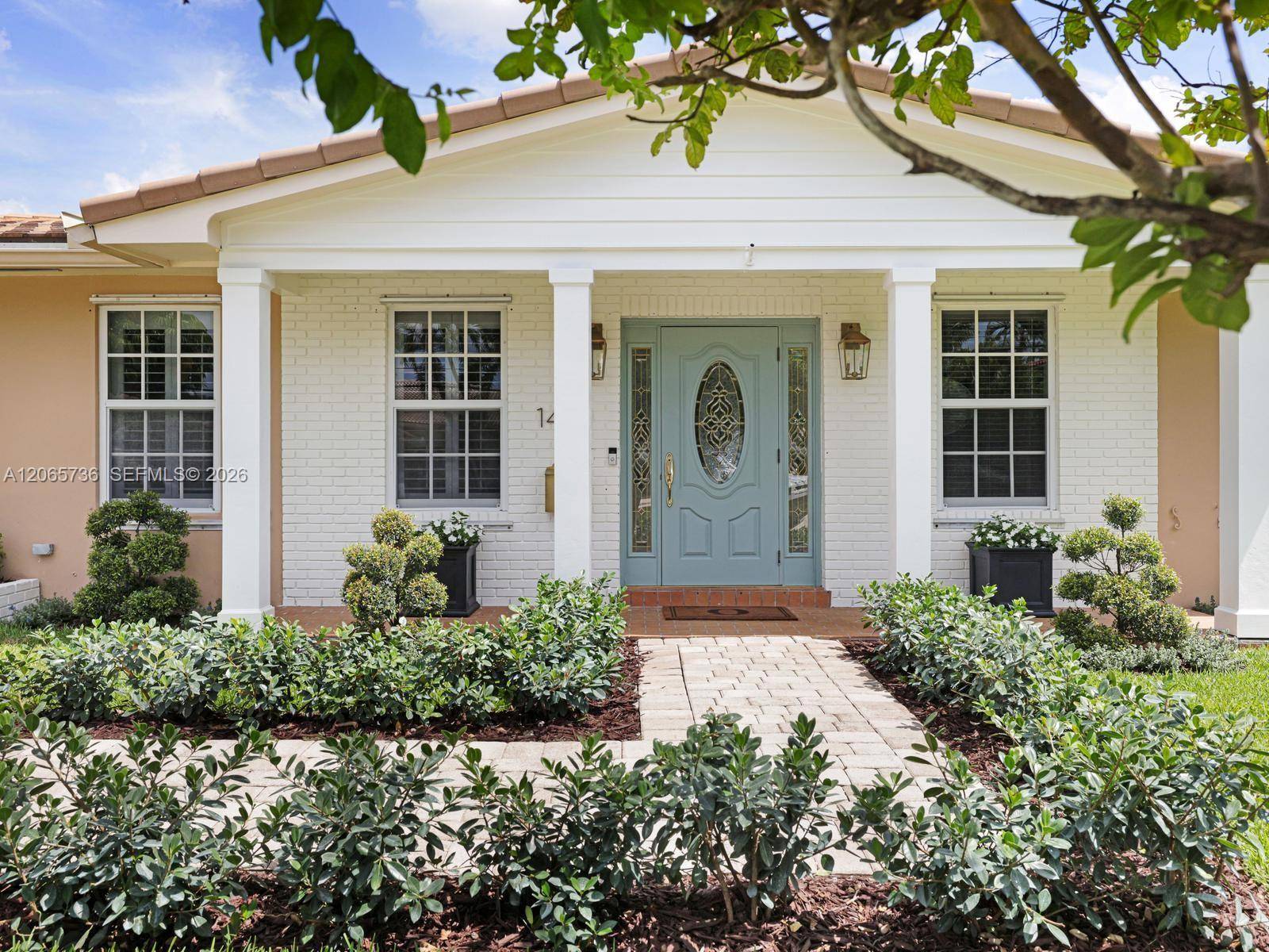 1401 NE 103rd StMiami Shores - picture