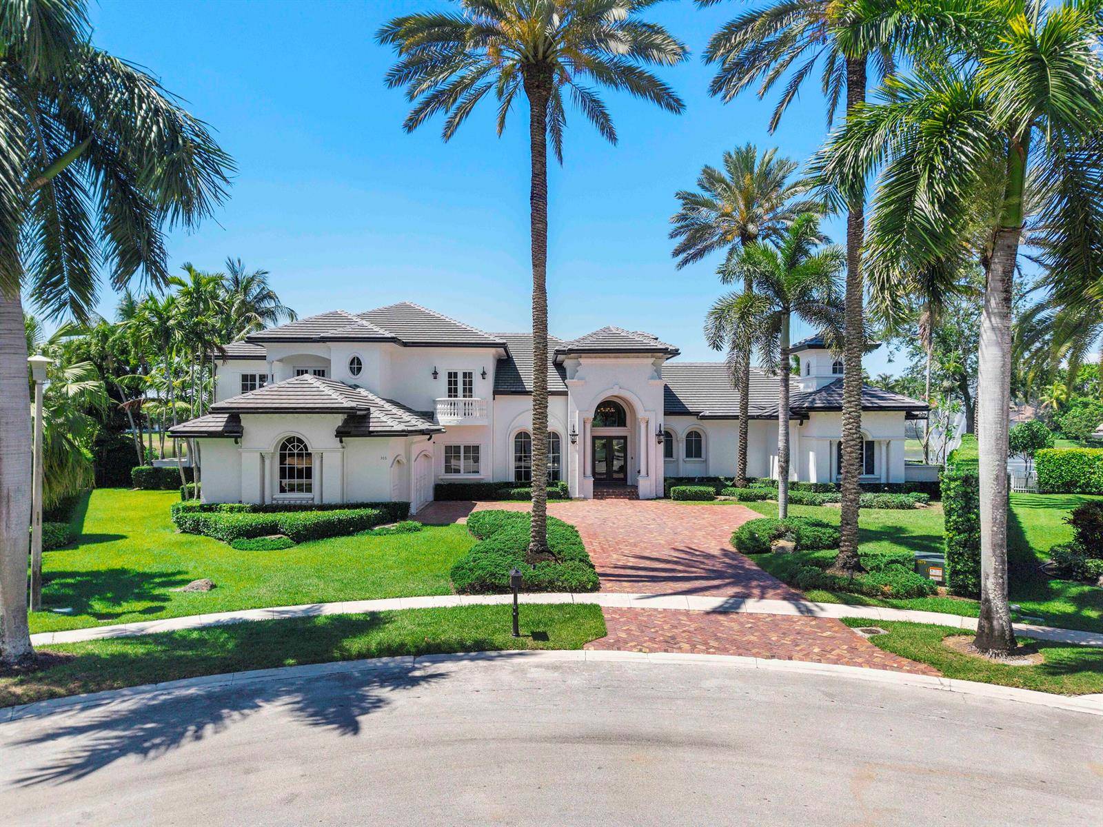 366 SWEET BAYPlantation - picture