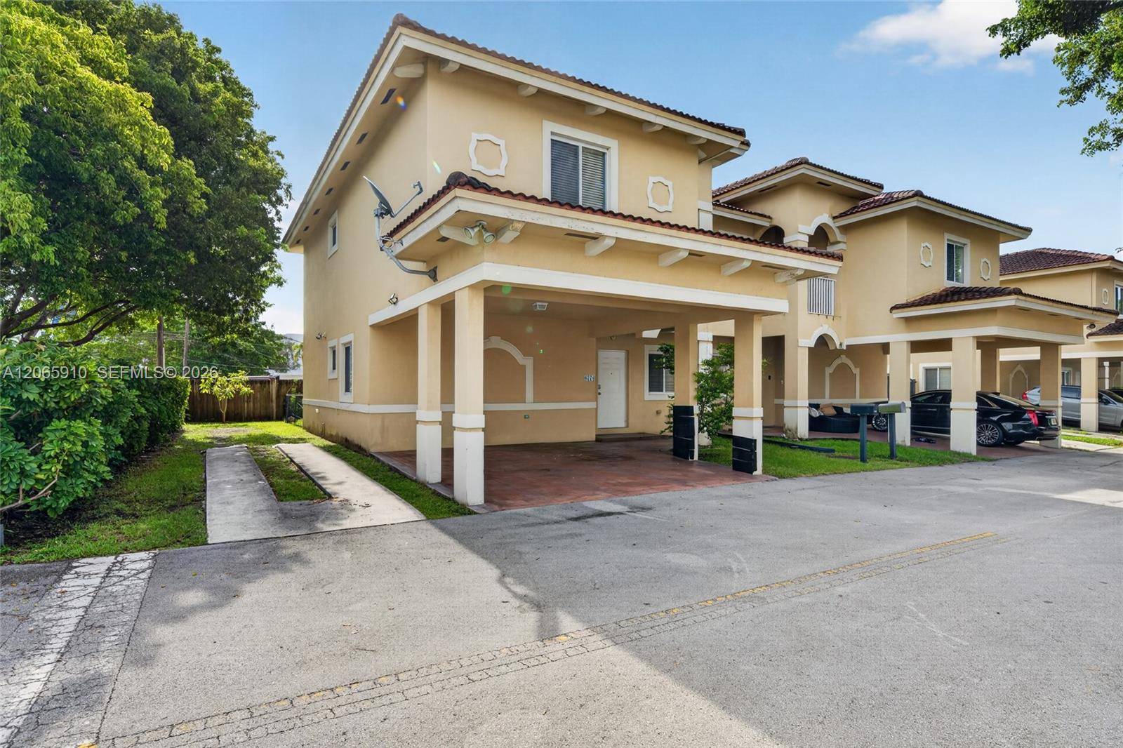 6776 SW 22nd StMiami - picture