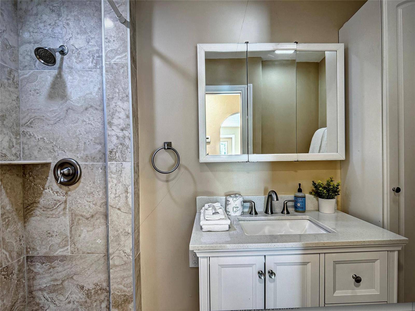 141 RUTLANDWest Palm Beach - picture