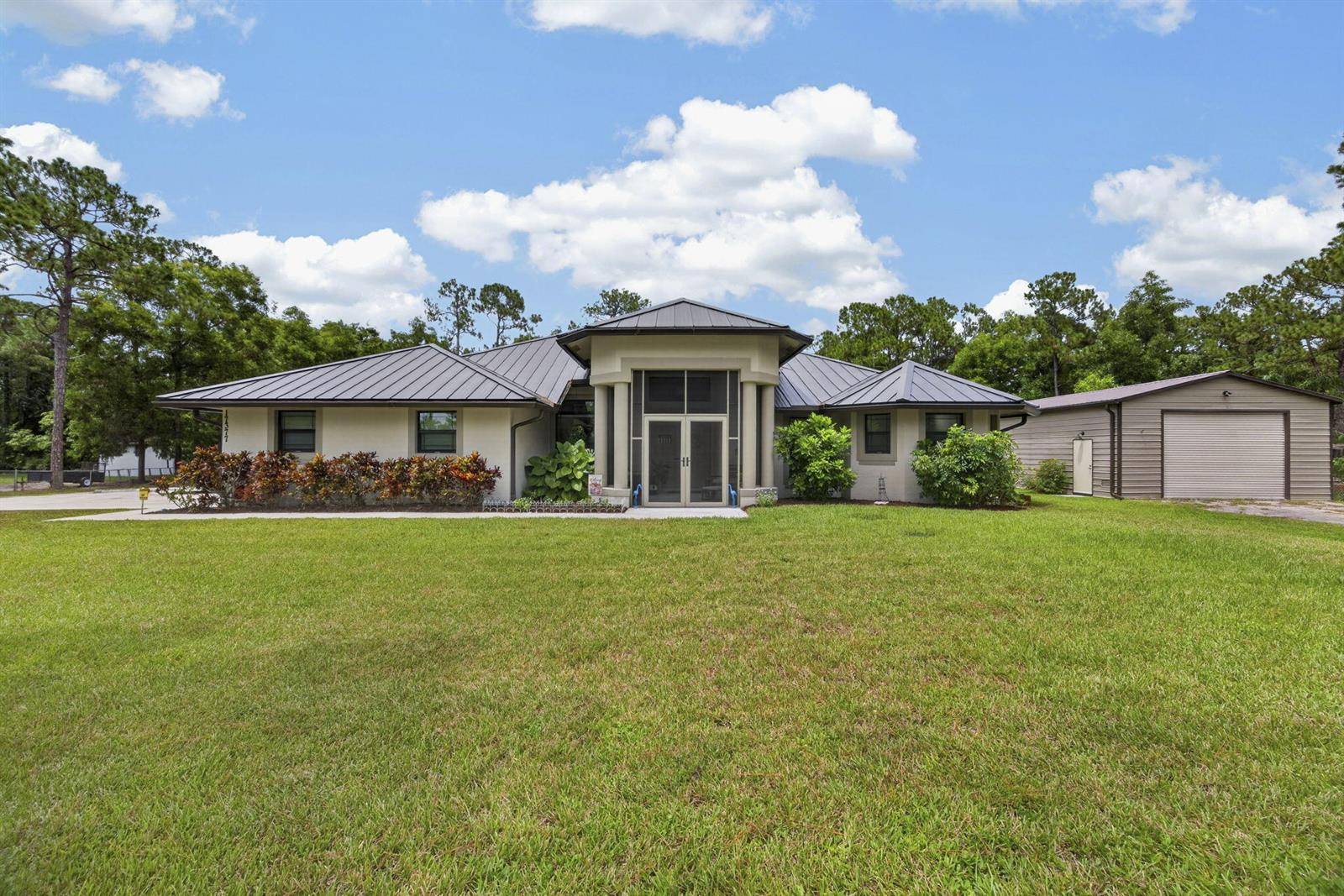 17377 W ALAN BLACK - picture