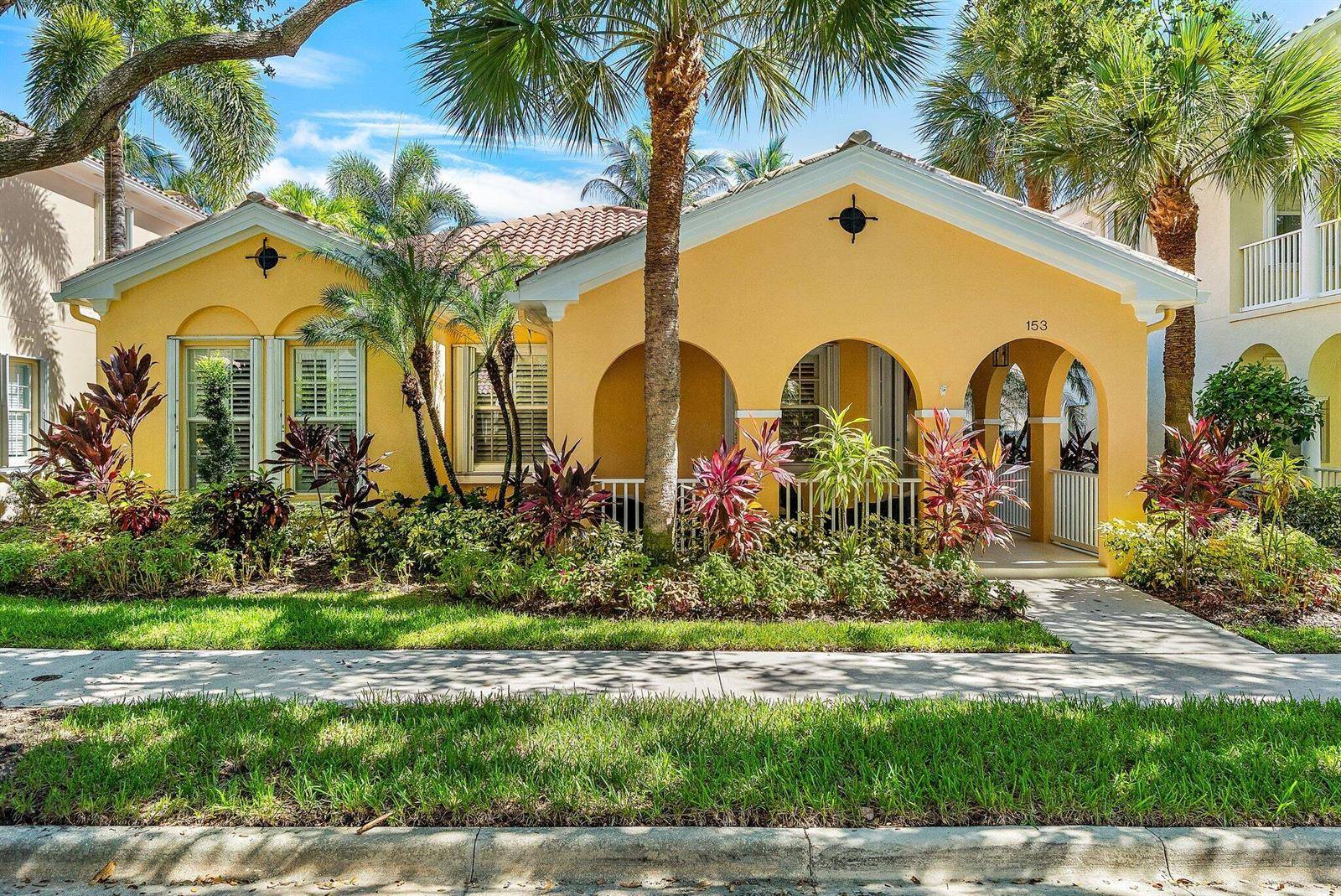 153 SAVONAJupiter - picture