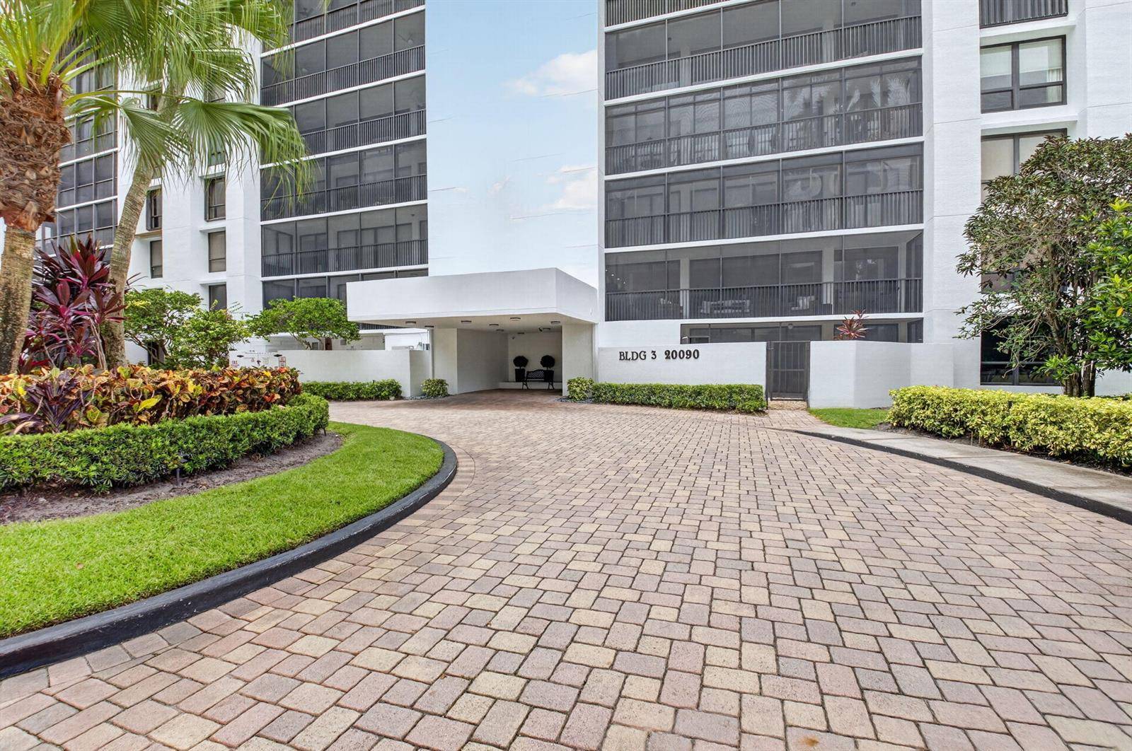 20090 Boca West Drive AptBoca Raton - LAUREL OAKS,BOCA WEST condo unit 361 - picture