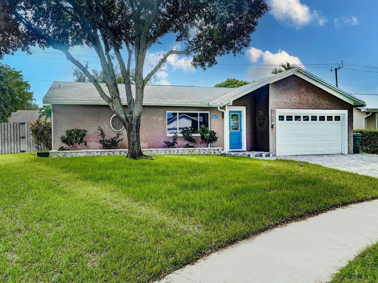 5700 SW 115THCooper City - picture