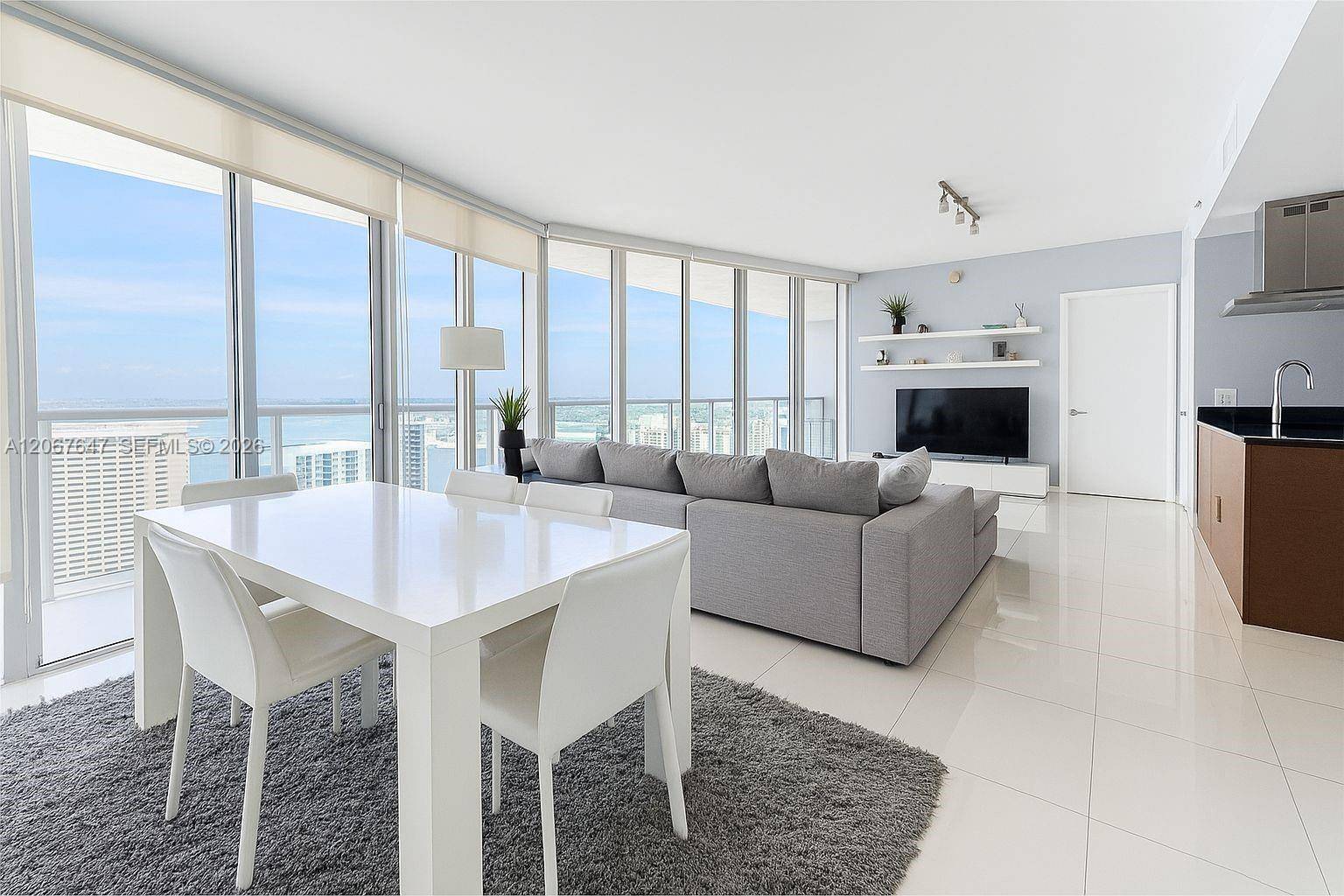 495 Brickell AveMiami - ICON BRICKELL NO TWO condo unit 5104 - picture