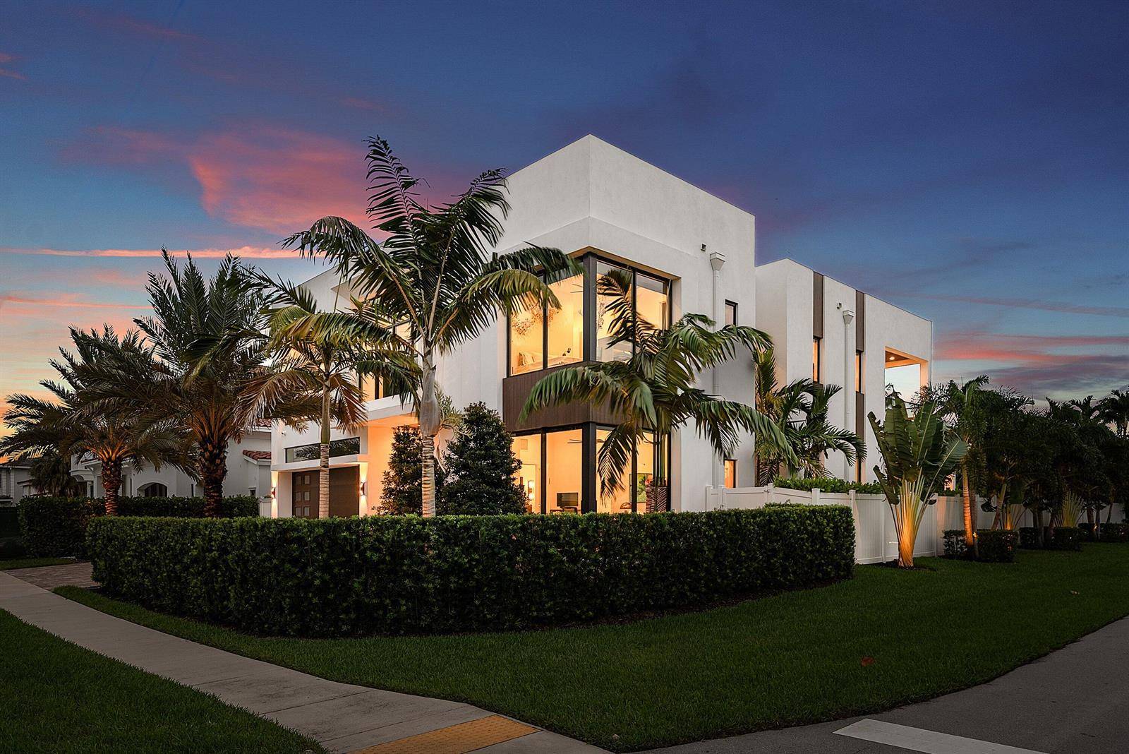 400 NE 4THBoca Raton - picture